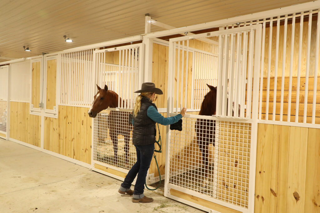 Sliding door stalls