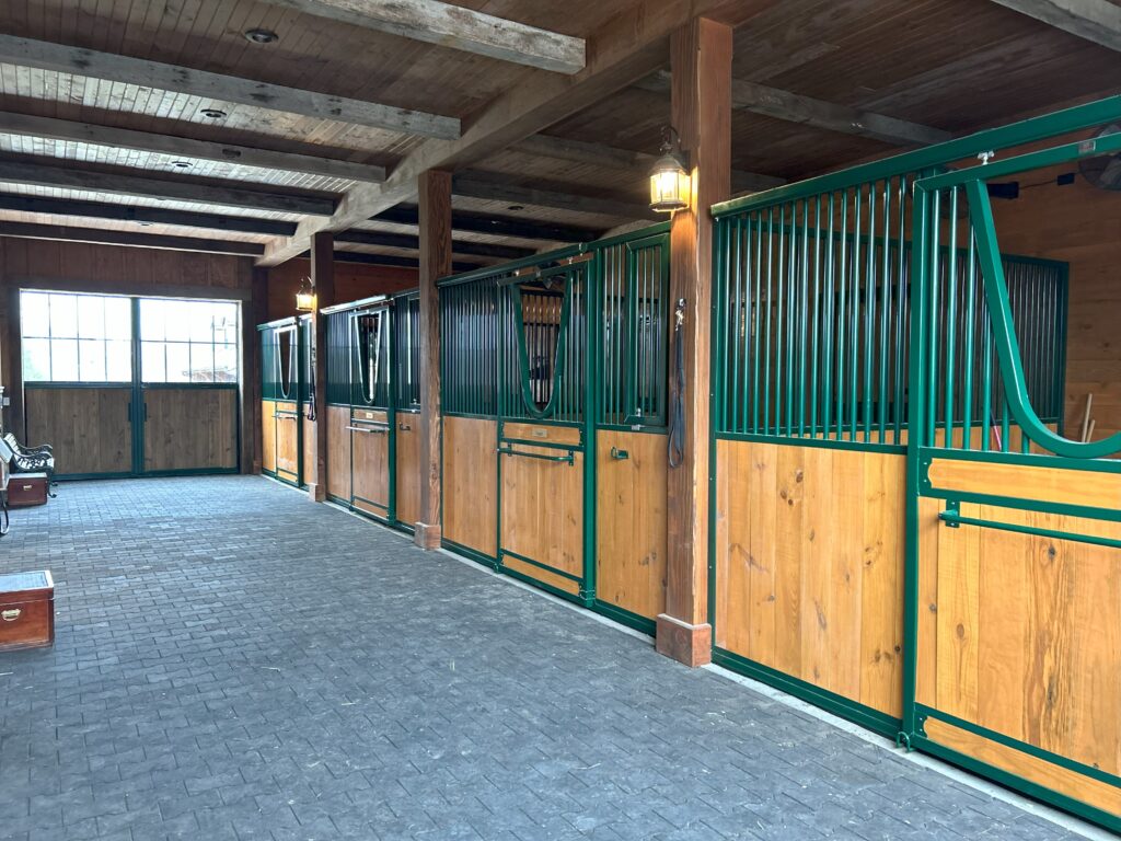 Sliding Stall Doors with Yoke